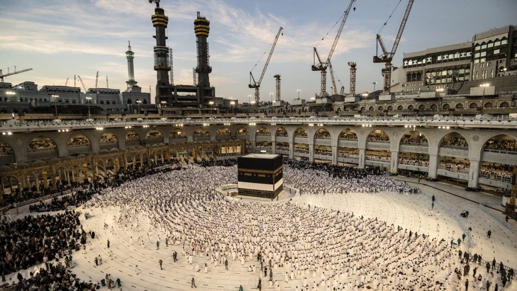 Haji Mabrur: Jihad Paling Utama bagi Perempuan dan Orang Tua